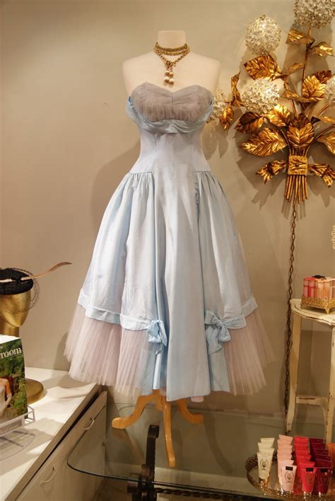 alice and wonderland inspired dress